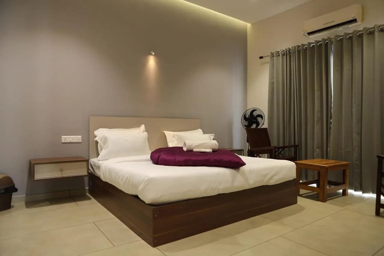 Get Trip Go Athirapilly Hotel Athirappilly 0*,  India